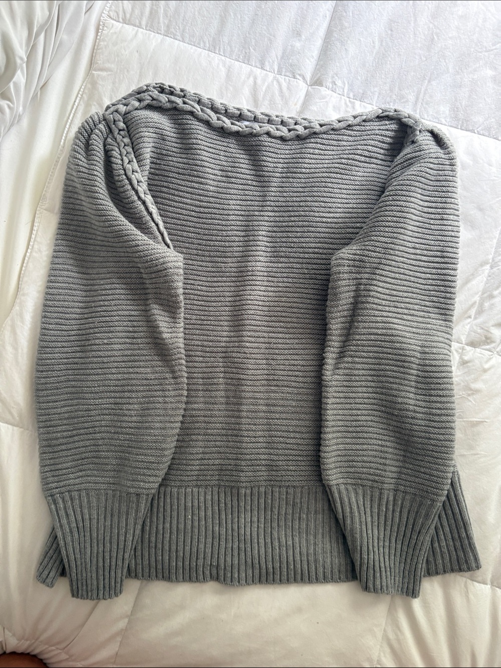 Liz Claiborne Gray Ribbed Scoop Neck Sweater
